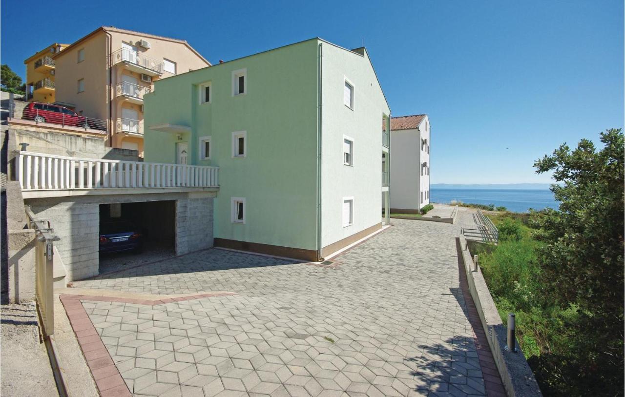 Beautiful Apartment In Krvavica With Wifi Buitenkant foto