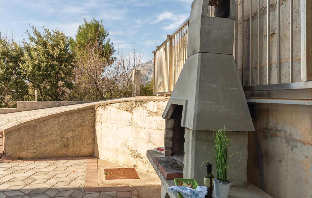 Beautiful Apartment In Krvavica With Wifi Buitenkant foto